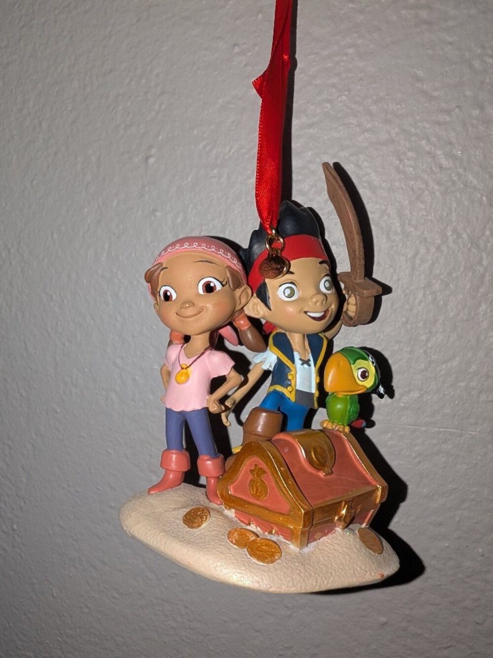 Disney 2014 Jake and Never Land Pirates Sketchbook Figurine Ornament New